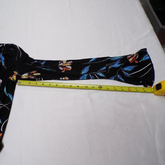 FINN & GRACE FLOURAL LONG SLEEVE DRESS BLOUSE - Picture 6 of 8